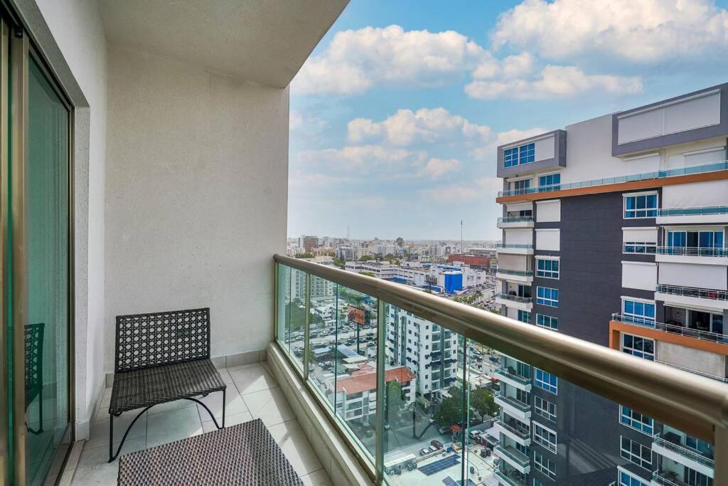 Escape Apartment, Balcony, Pool, Gym & Spa In La Julia Santo Domingo Exterior photo