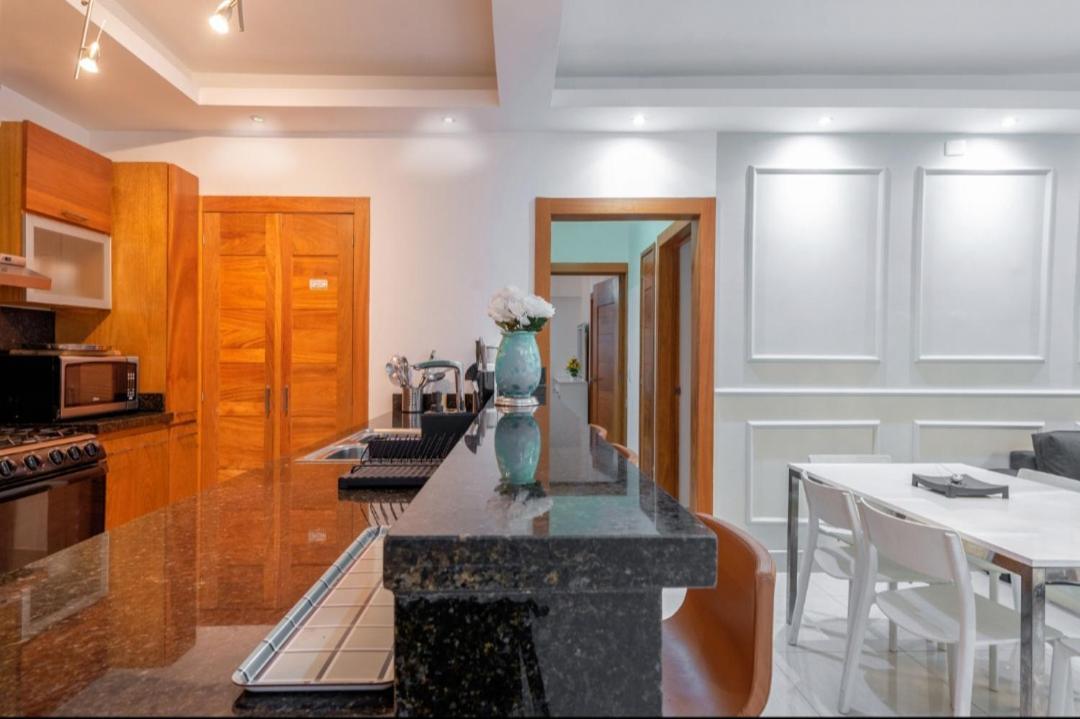 Escape Apartment, Balcony, Pool, Gym & Spa In La Julia Santo Domingo Exterior photo